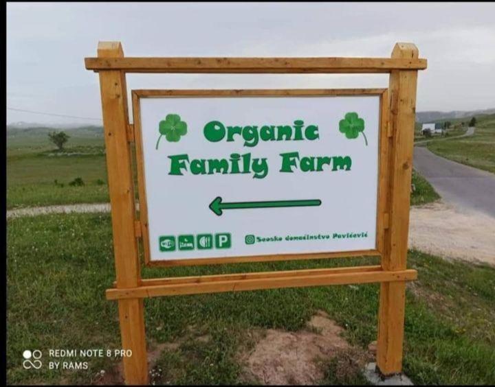Готель Organic Family Farm Жабляк Екстер'єр фото